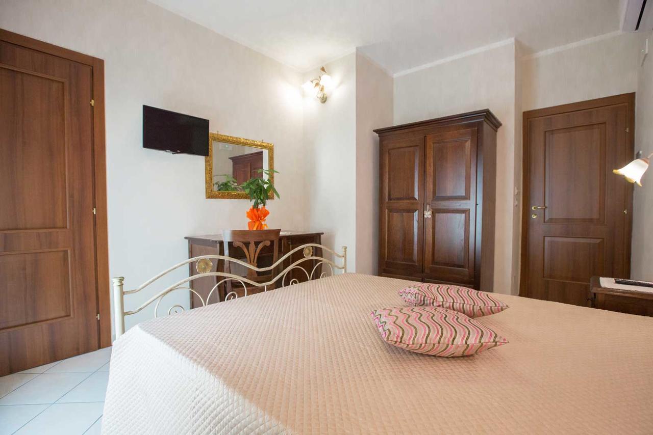 B&B Le Due Gioie Тавьяно Экстерьер фото